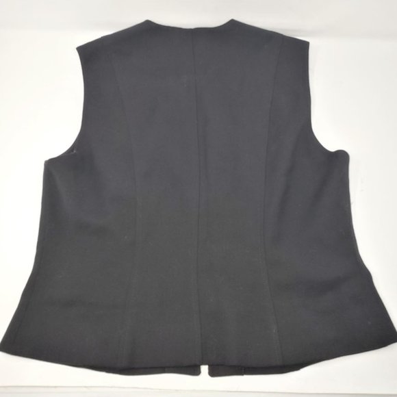 LOUBEN Canada 100% Wool zip up Vest size Medium - Picture 2 of 4